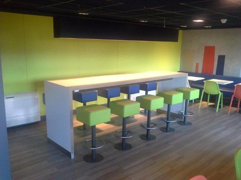 Ibis Budget Versailles Chateau Saint Cyr L'Ecole Saint-Cyr-l'Ecole Exterior foto